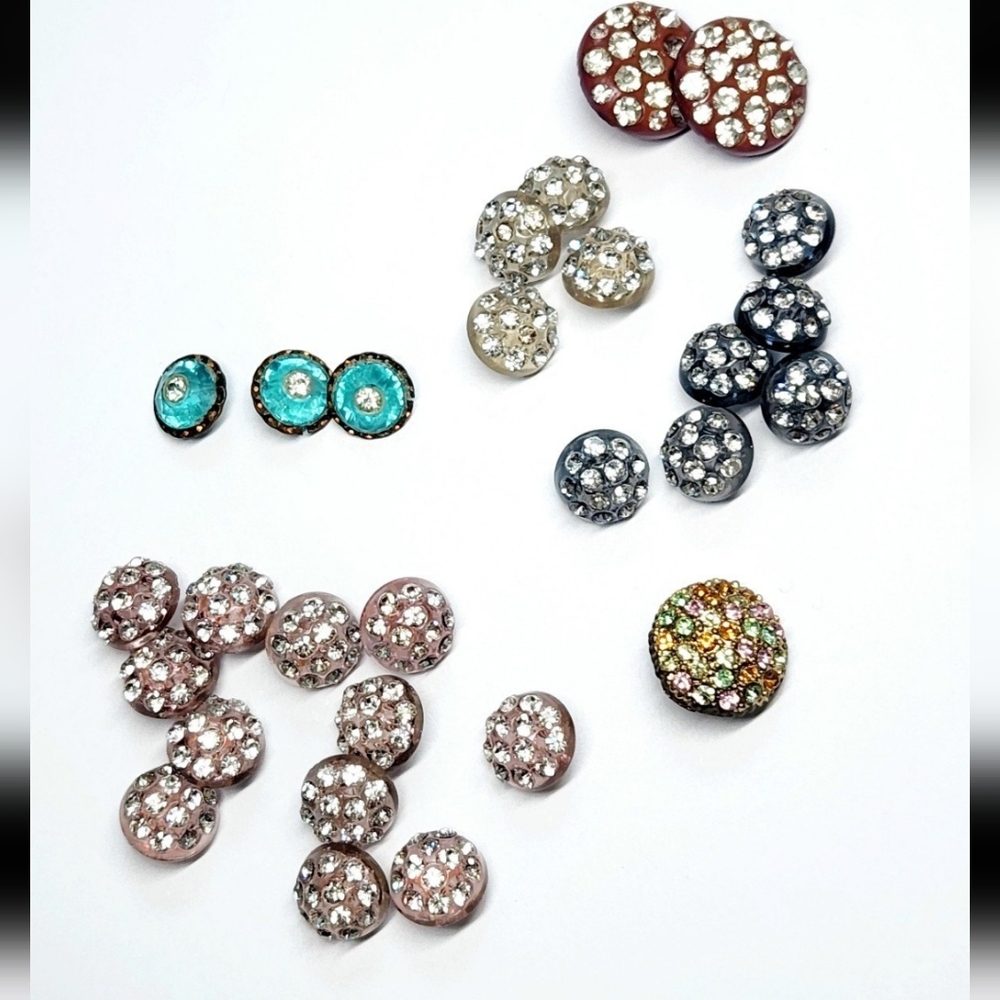 Antique/Vintage Lot of 28 Colored Rhinestone And Lucite/Metal Buttons